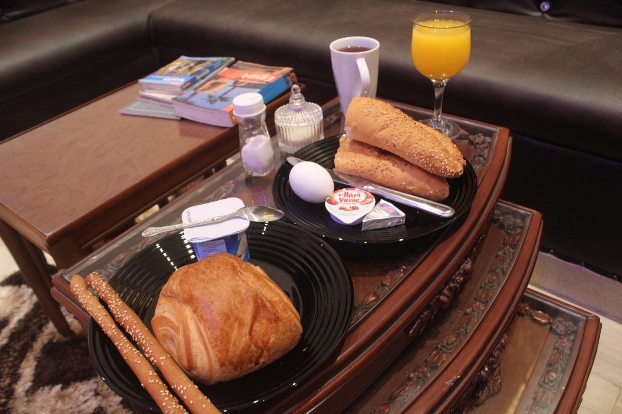 Tahrir Square Hostel Каир Экстерьер фото
